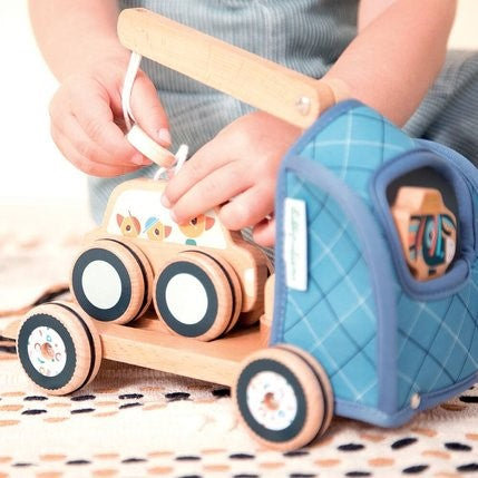 Jouet bébé Lilliputiens Ignace la dépanneuse - L'Atelier Des Tout-Petits